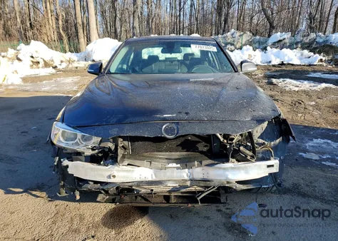 2015 BMW 335 Xi z USA, uszkodzony, nr VIN WBA3B9G52FNR99257